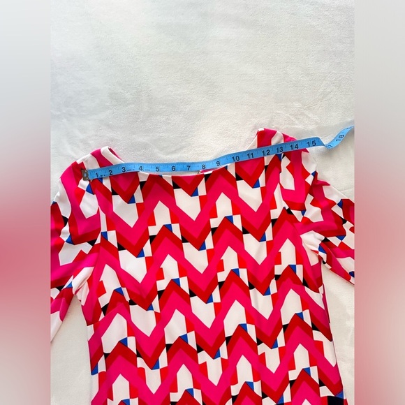 Eliza J Pink and Red Sheath Dress with Bateau Neckline - Picture 10 of 12